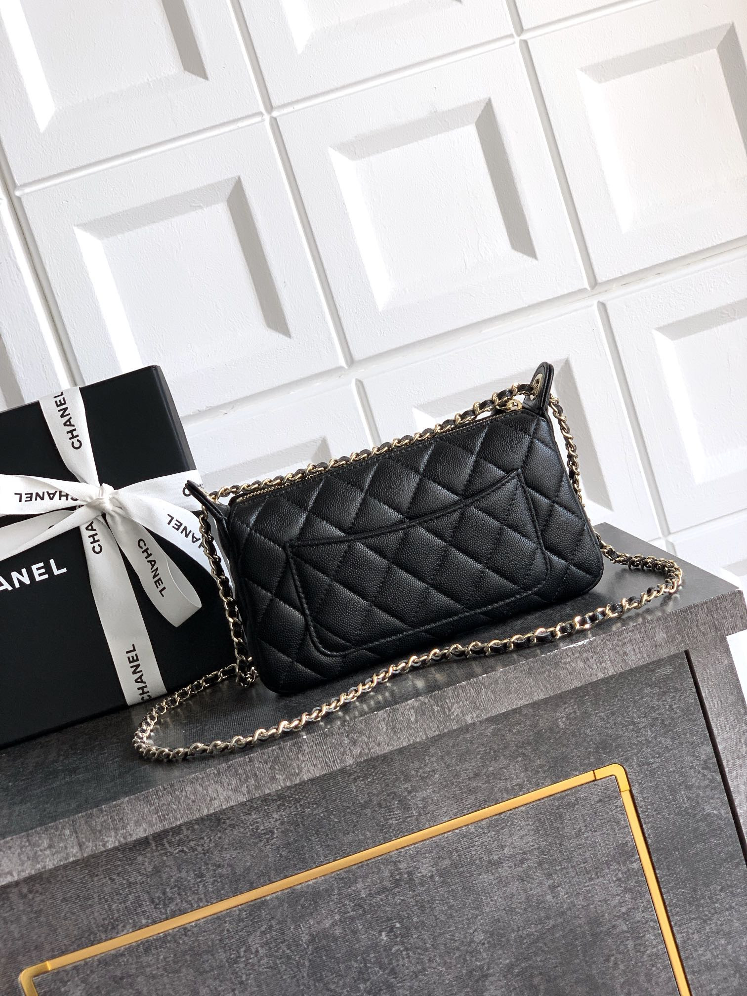 Ch*el shoulder bag 12x21x5.5cm