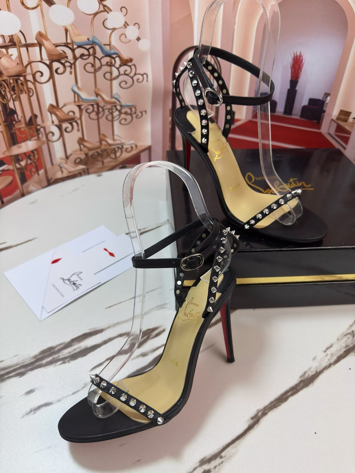 ua Ch**an louboutin galeria sandals