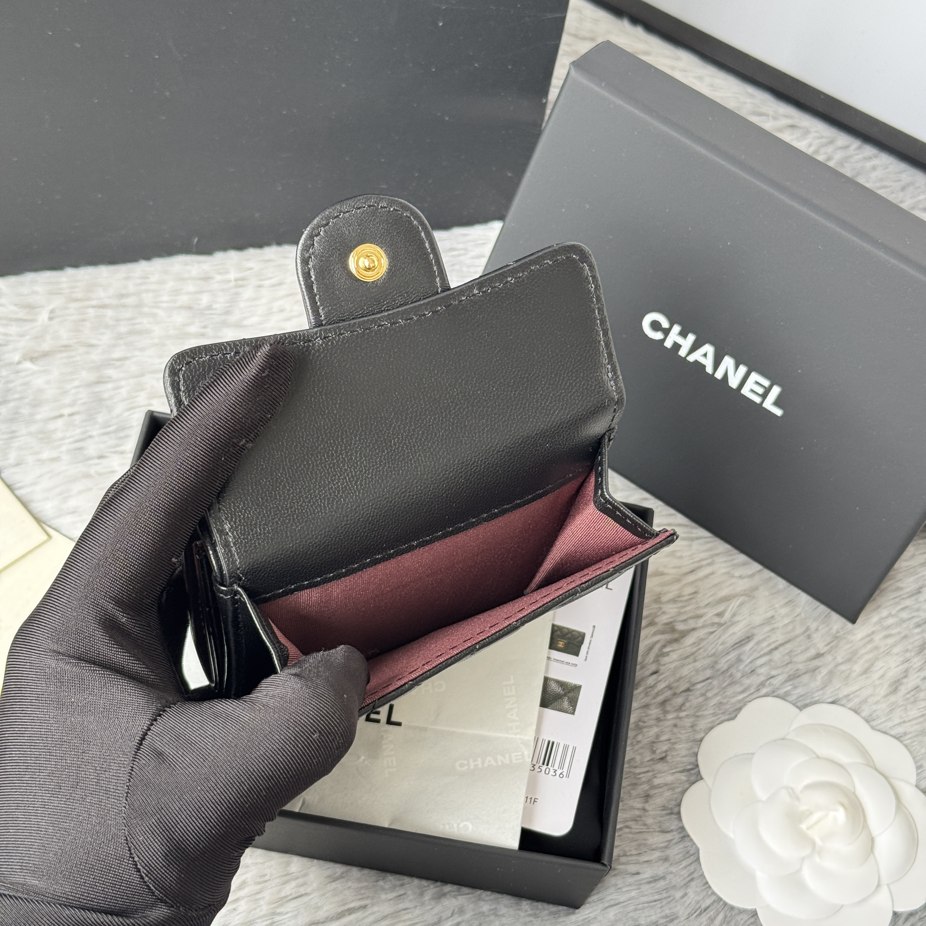 Ch*el card holder 10.5x7.5x3cm