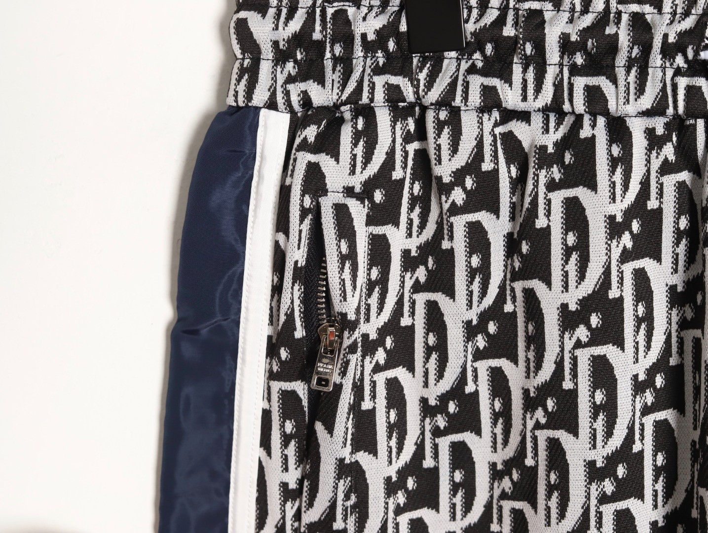 D*0r 25ss shorts