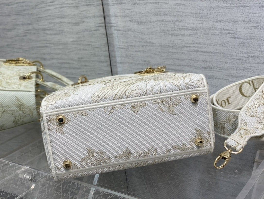MEDIUM D*0r LADY D-LITE BAG 24 x 20 x 11 cm