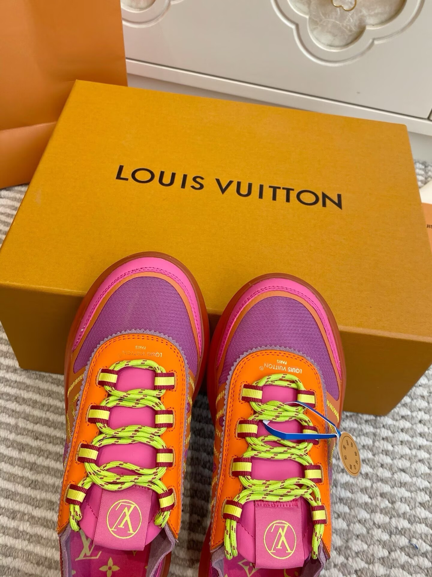 UA LV Sprint Sneakers