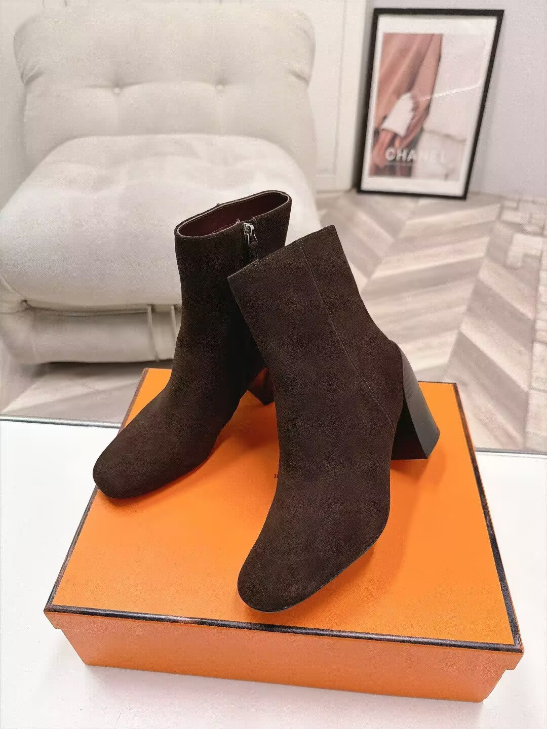 ua H**mes novita ankle boot