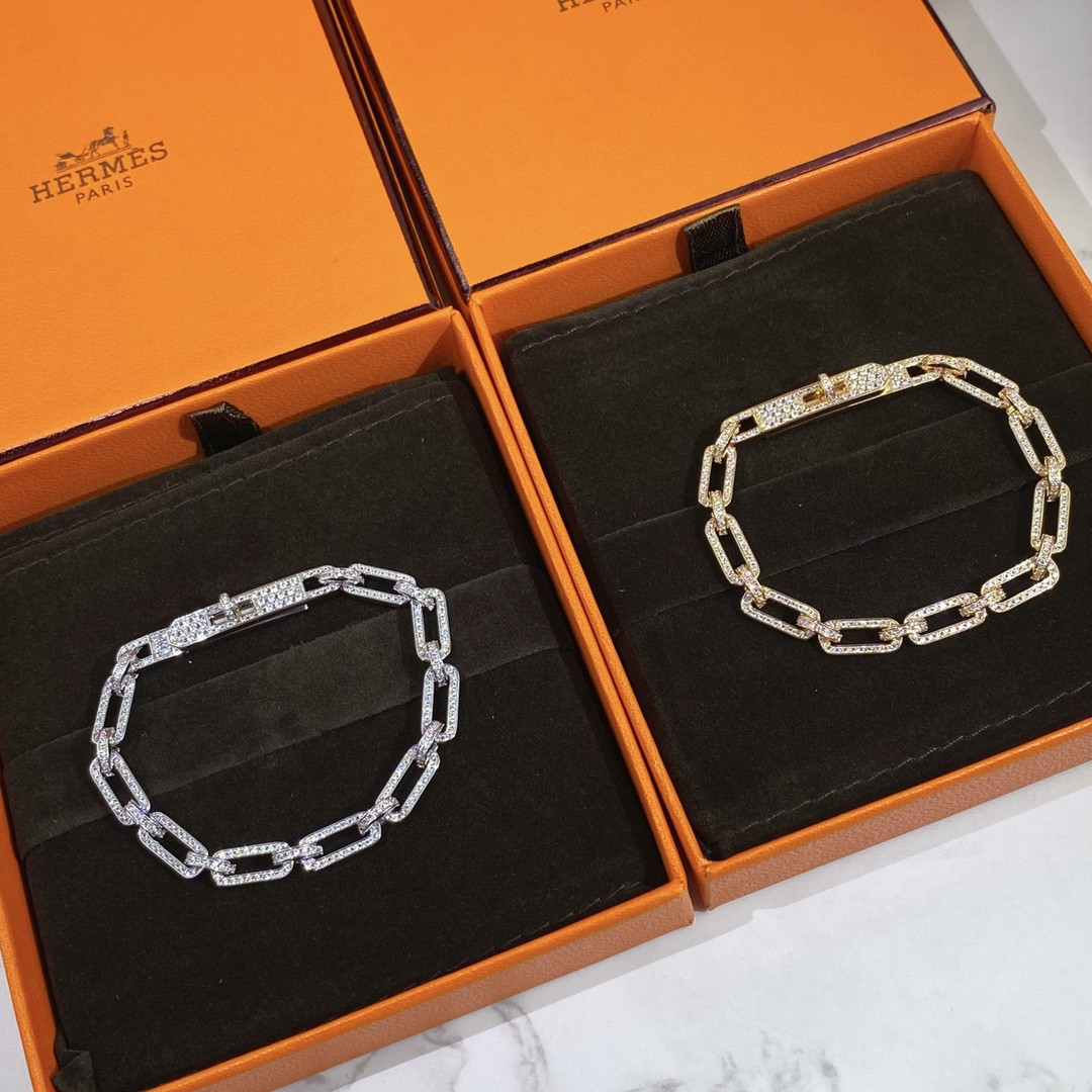 Hermès Fully Diamond-Encrusted Kelly Bracelet