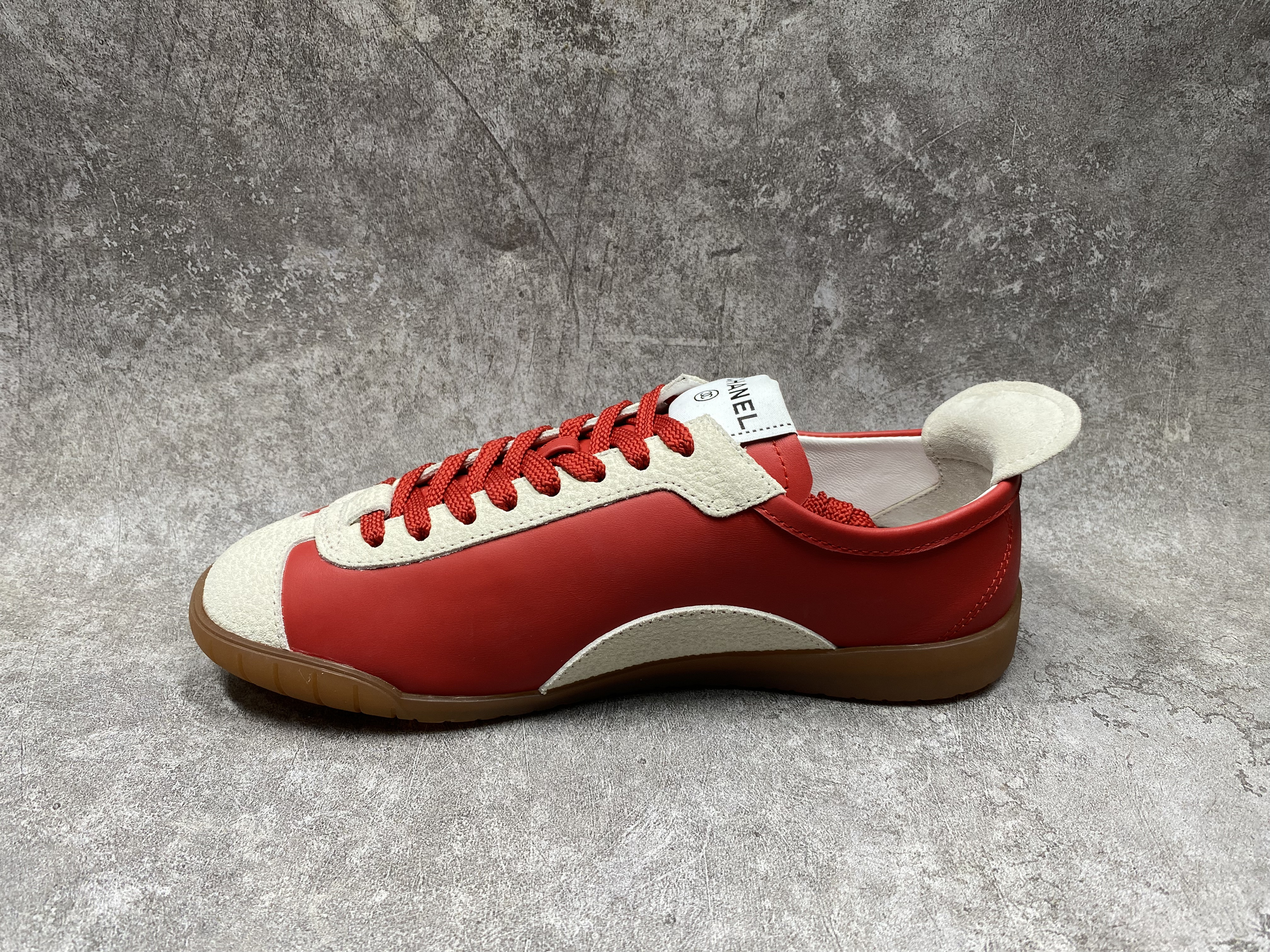 ua Ch*el trainers sneakers