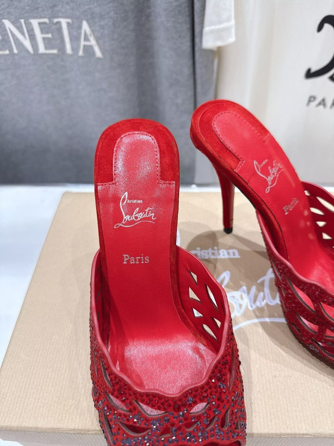 ua Ch**an louboutin lasera strass mule 10cm heel