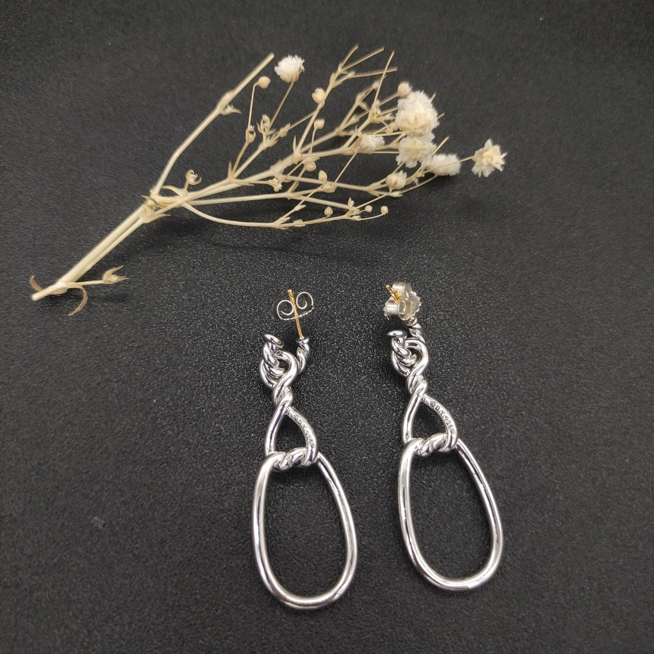 dau1d Yvrm*n twisted figure 8 earrings
