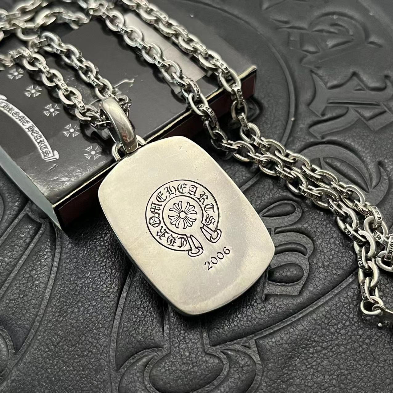 Ch**me He**ts vine cross necklace