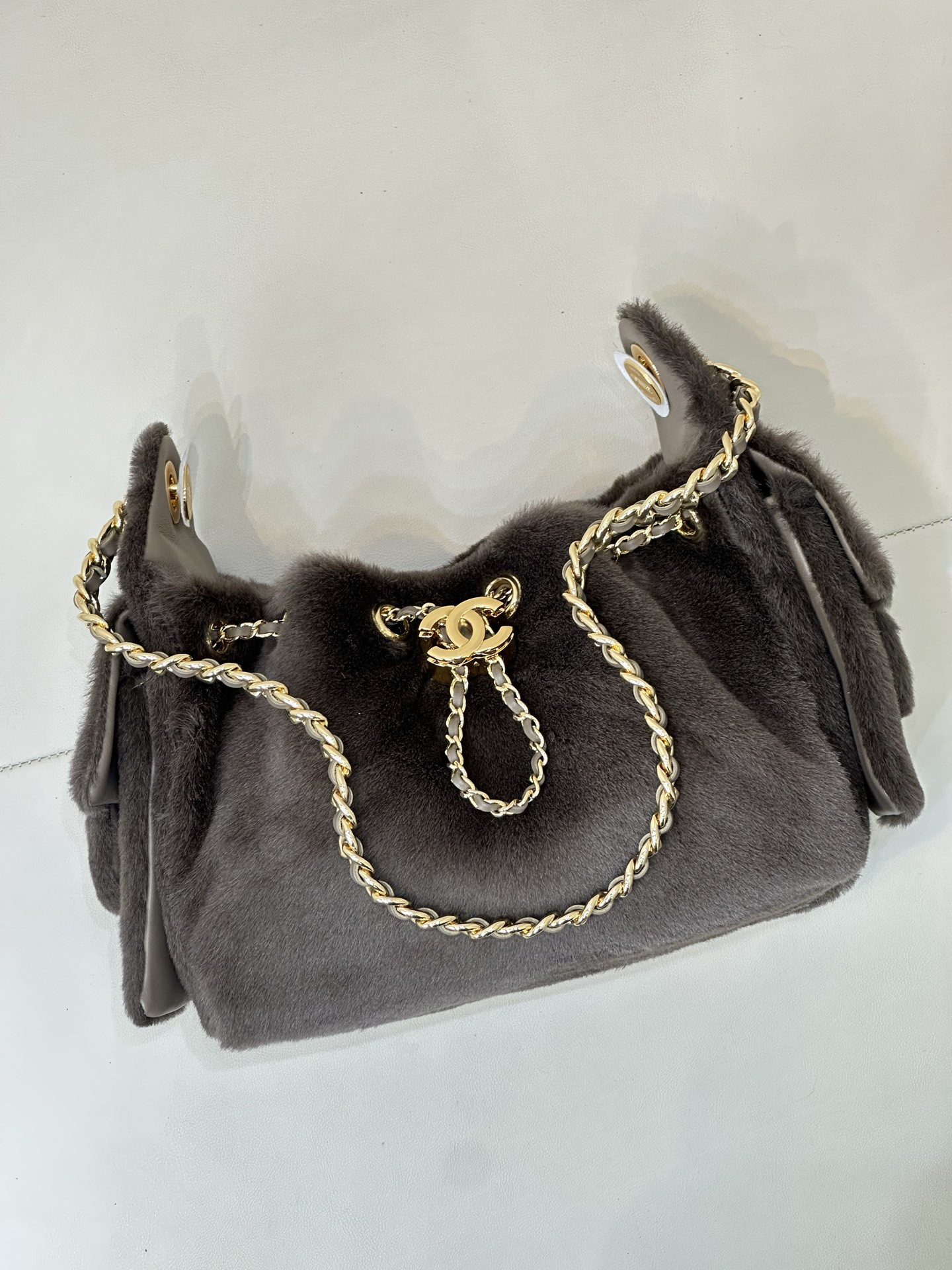 Ch*el 25c bucket bag brown 20x22x12.5cm