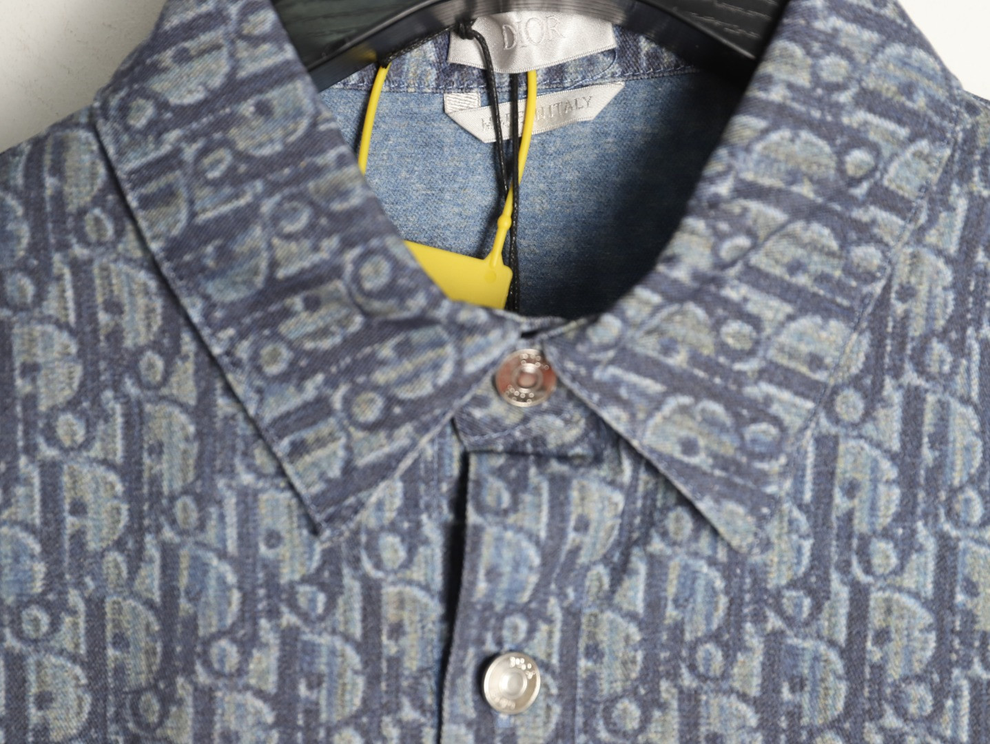 D*or short-sleeved shirts suit