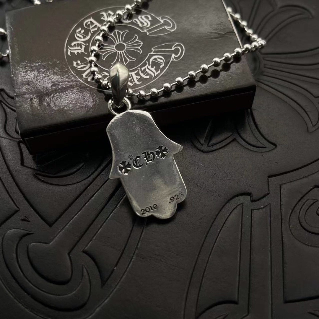 Ch**me He**ts moon goddess hand necklace