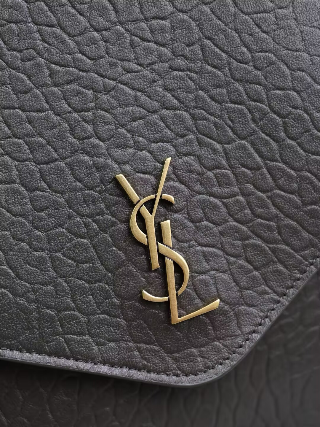 Y*L cassandre pouch on chain 35x22x3-4.2cm