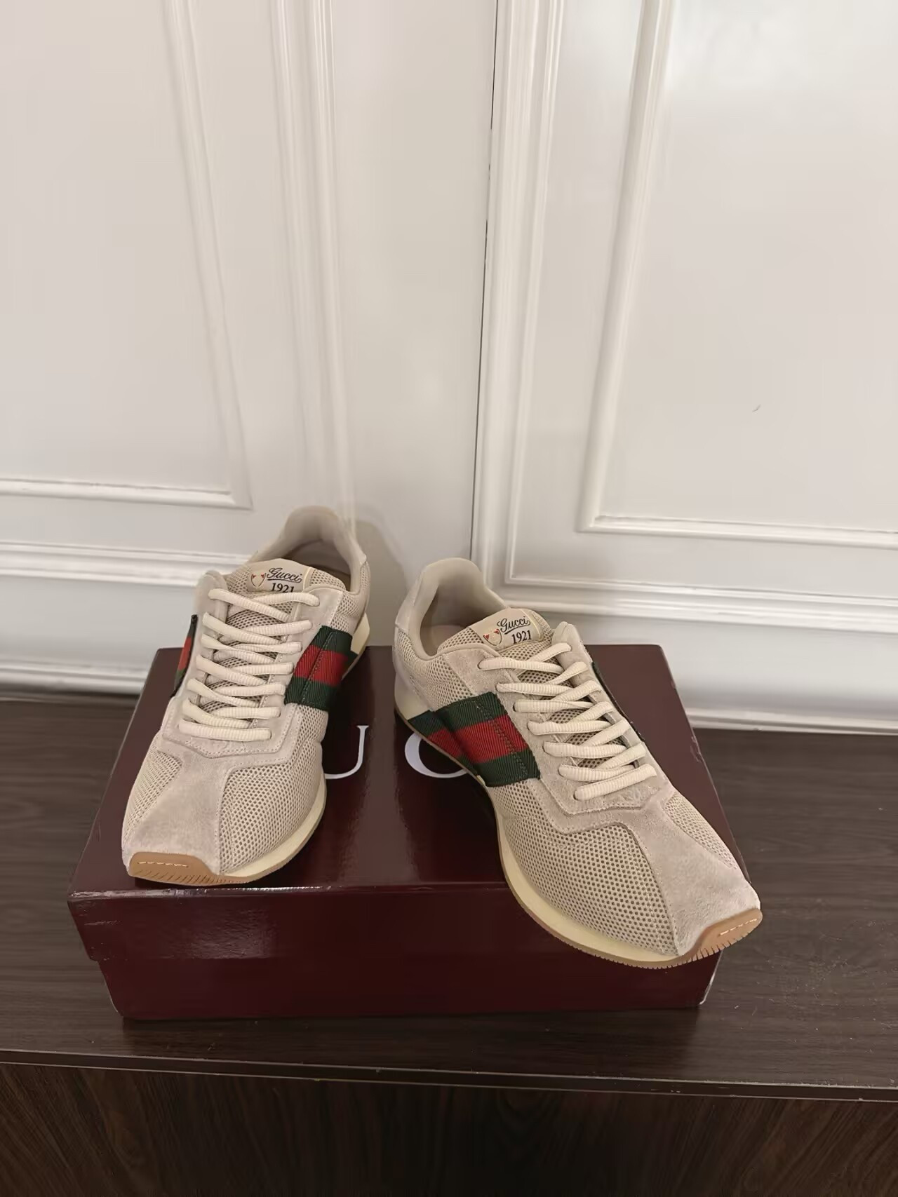 ua G*u*i tempo sneaker