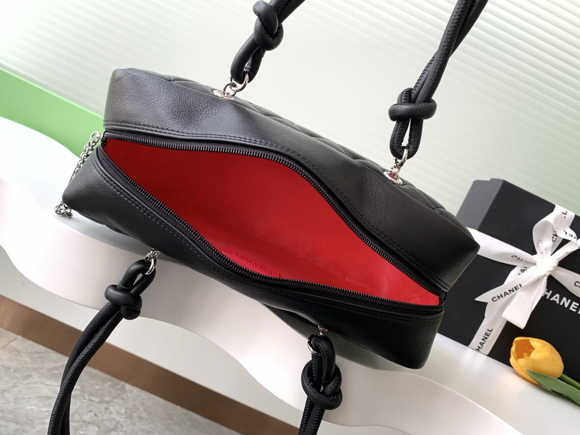 Ch*el cambon tote bag 15x27x10cm