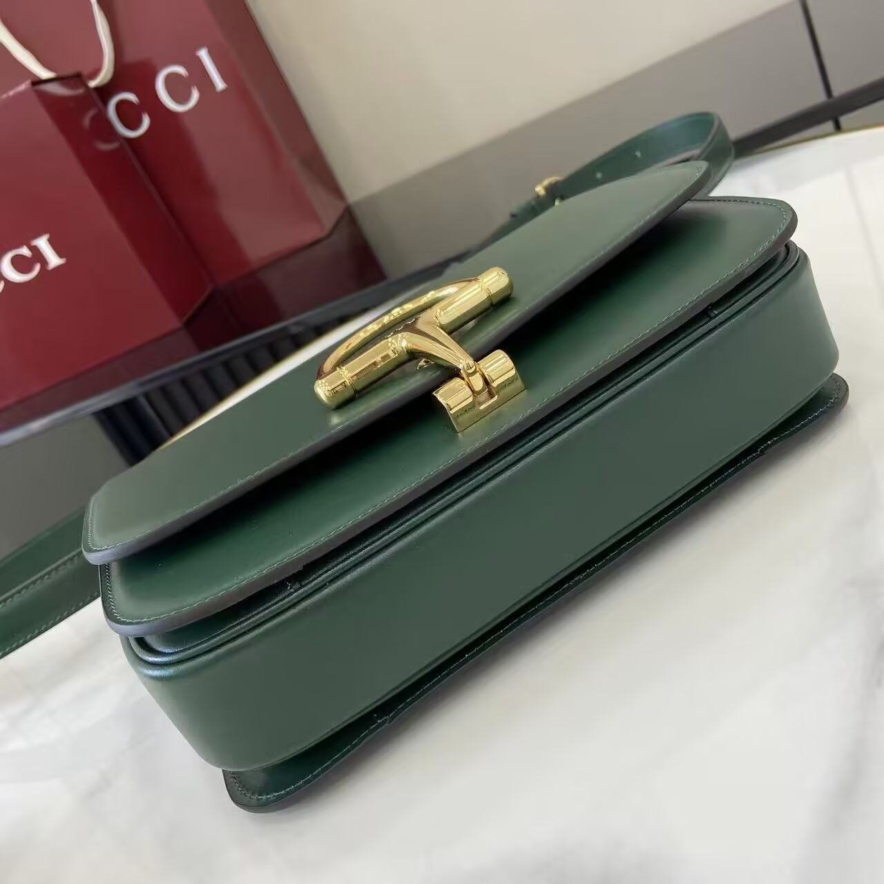 G*u*i siena small top handle bag 22.5x14x8cm