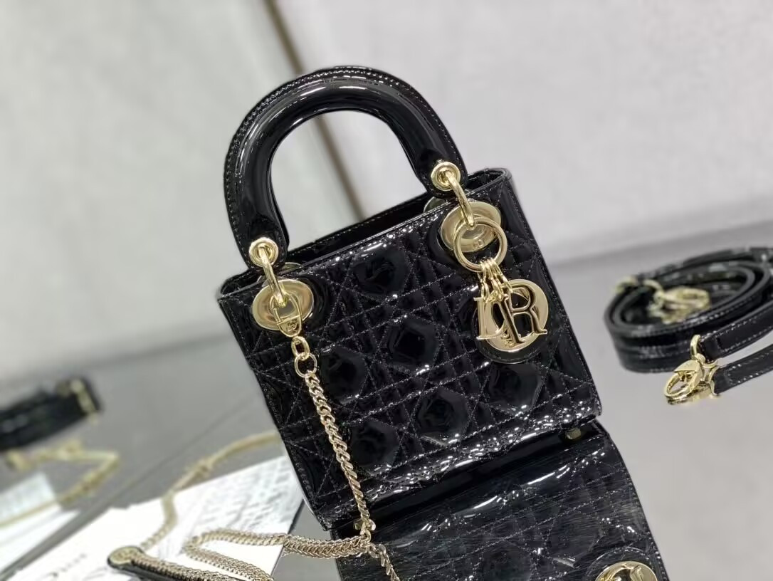 mini lady D*or bag patent cannage calfskin 17 x 15 x 7 cm