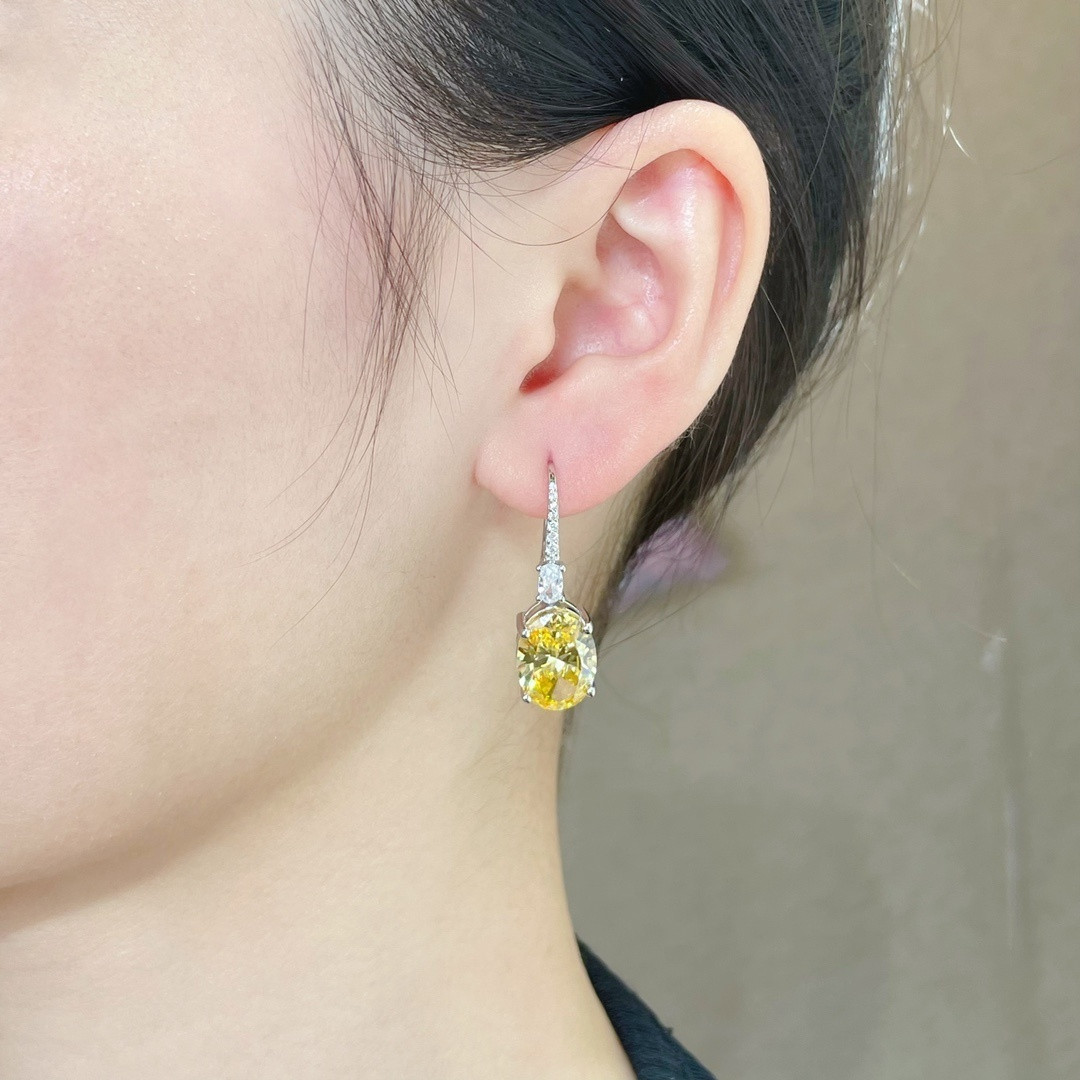 Gr*ff oval yellow di*m*nd earrings ag925