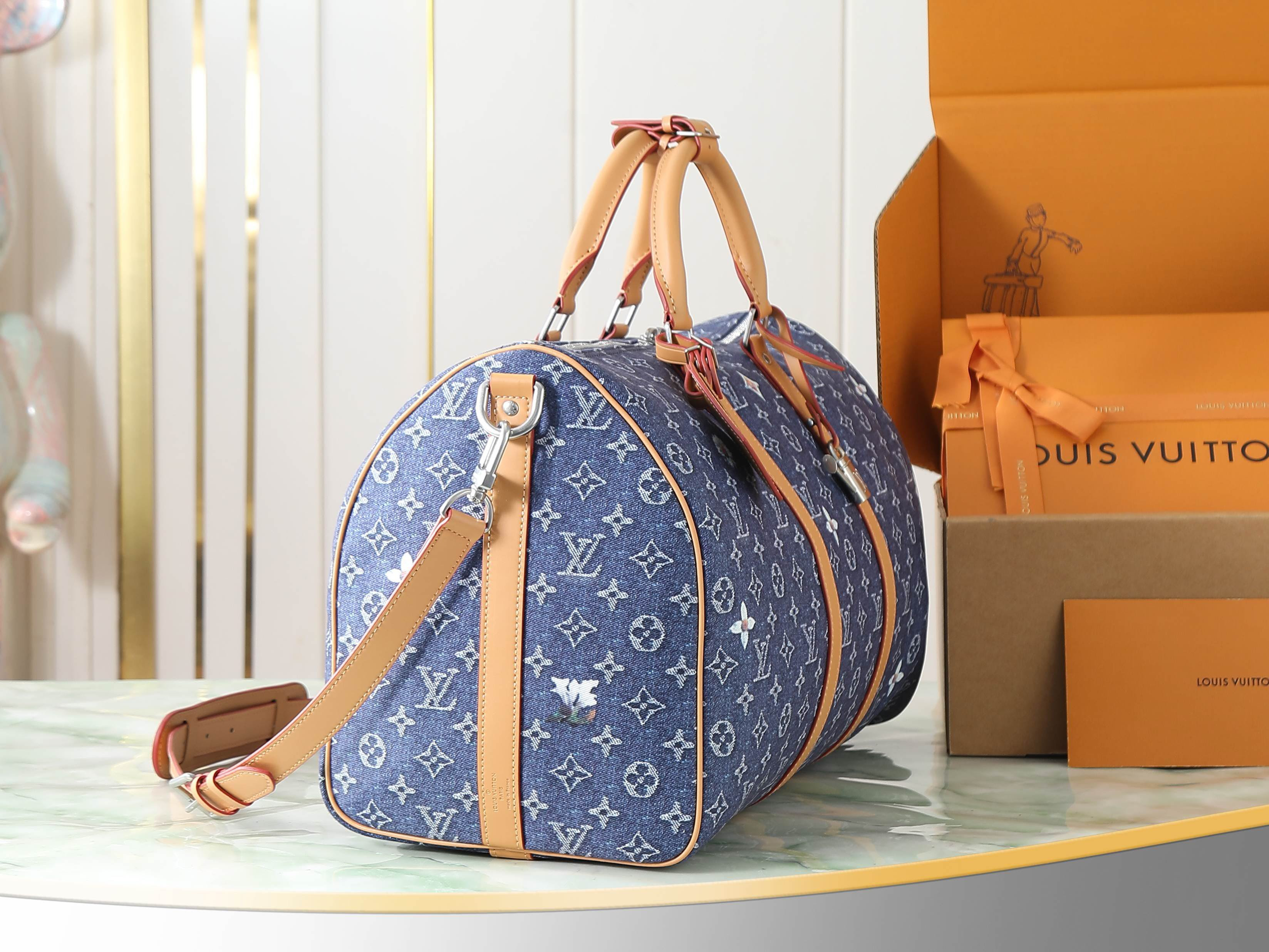LV Keepall Bandoulière 50 M27781 50 x 29 x 23 cm