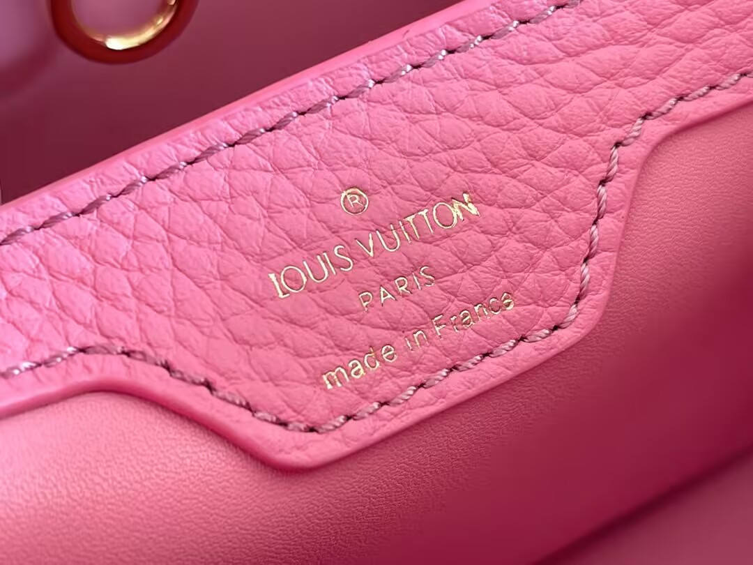 LV Capucines BB M2045 27x17x8cm