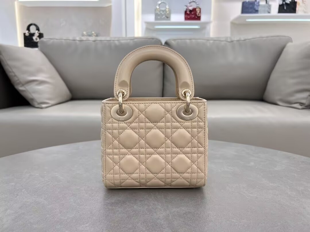 mini lady D*or bag 6.5 x 6 x 3 inches