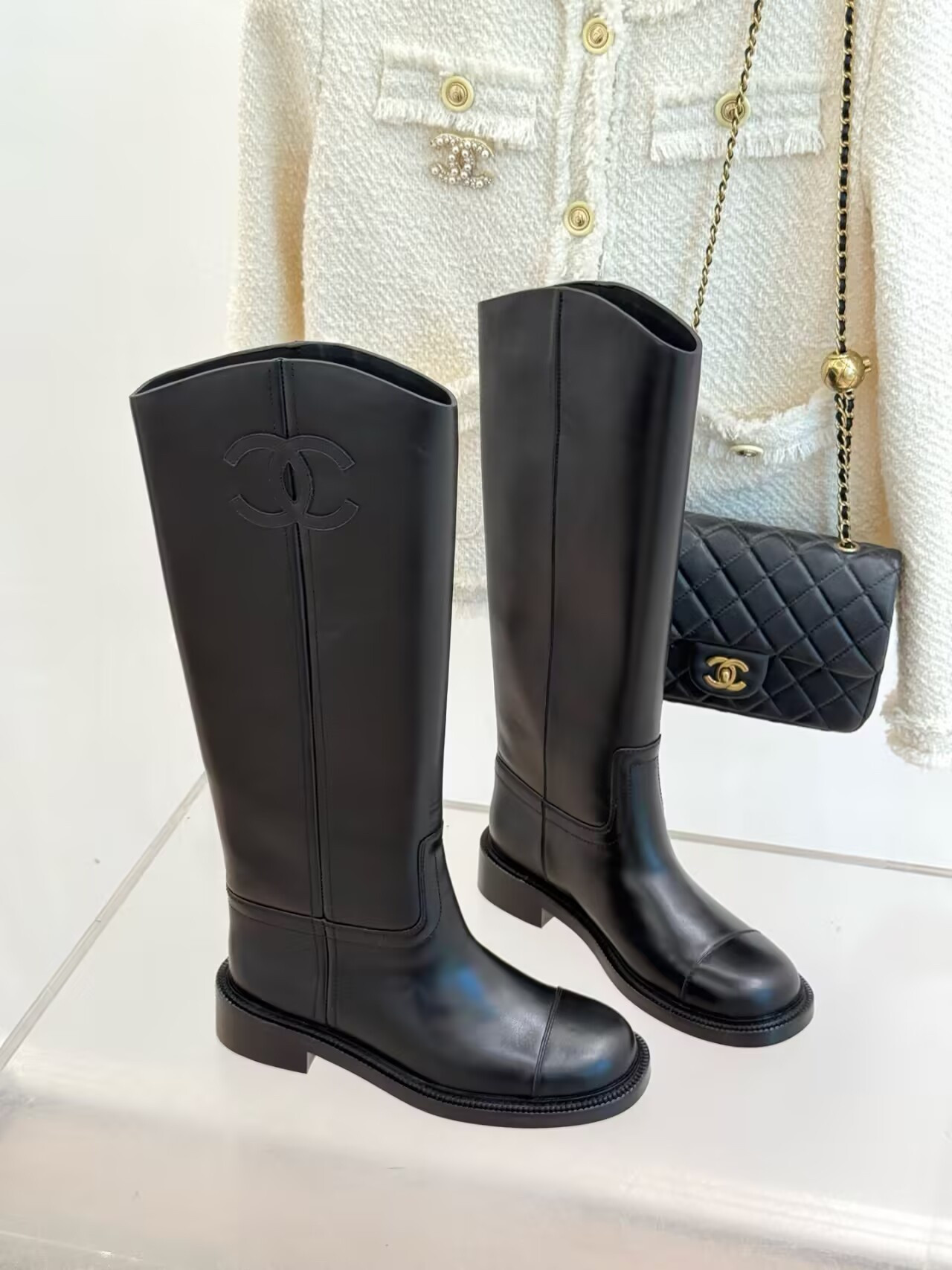 ua Ch*el boot