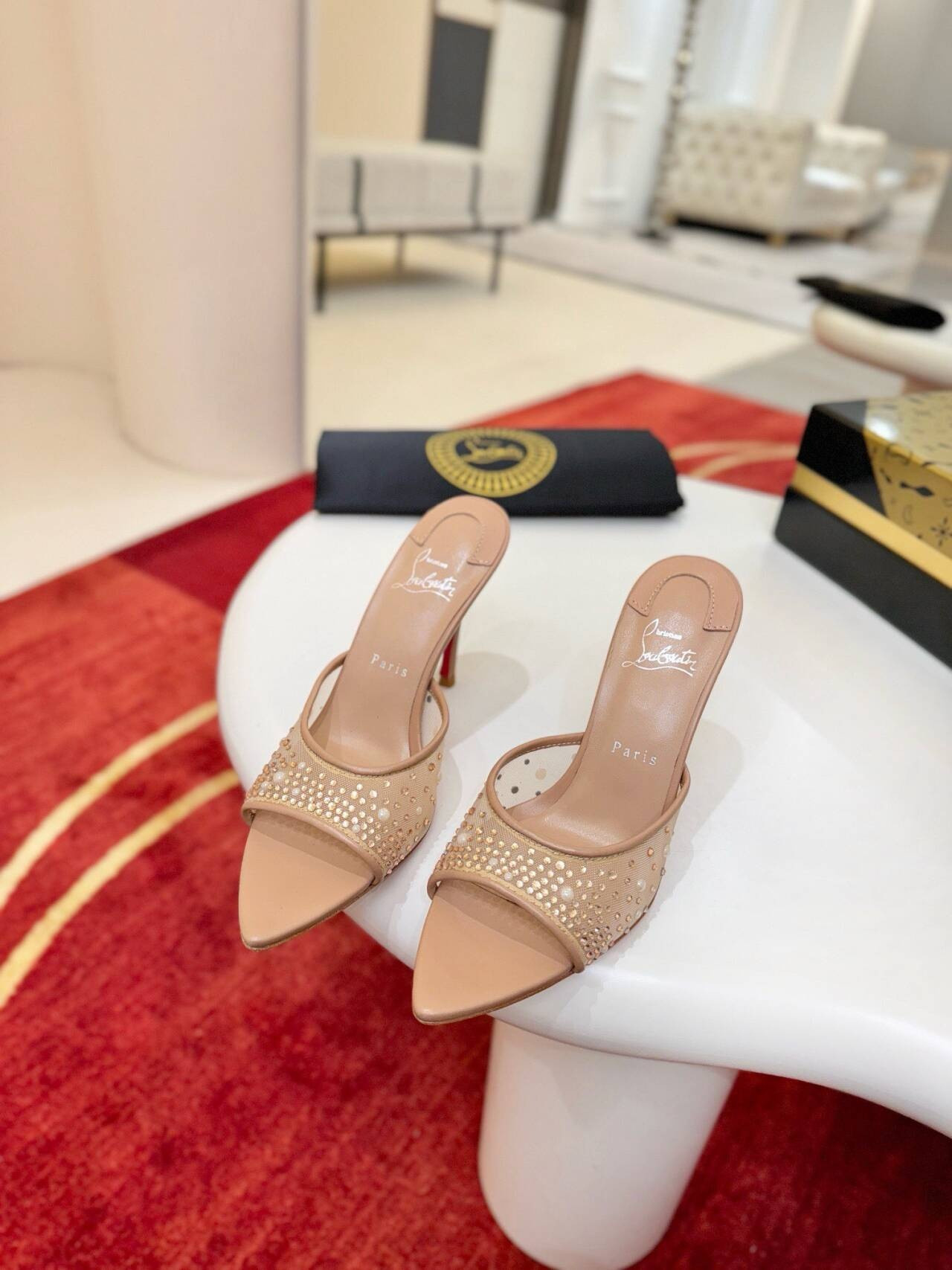 ua Ch**an louboutin miss z mule 10cm heel