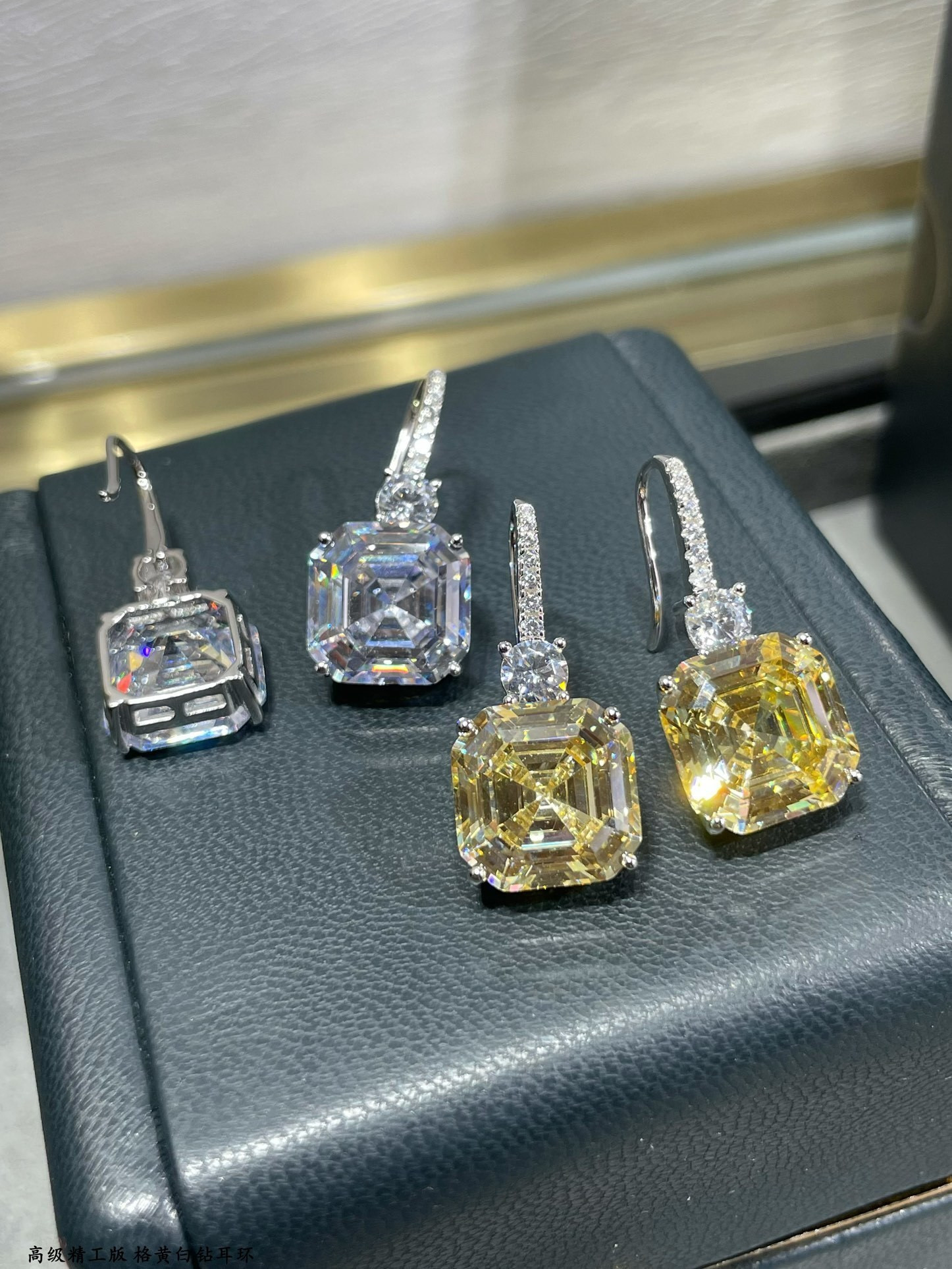 Gr*ff square di*m*nd earrings ag925
