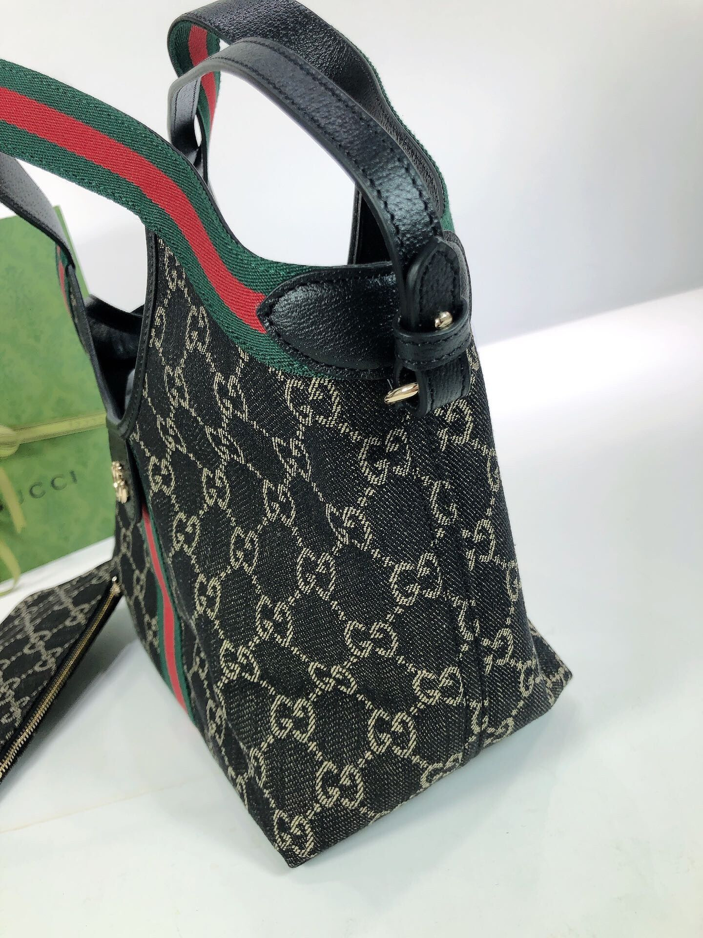 G*u*i giglio small tote bag 25x20x15cm
