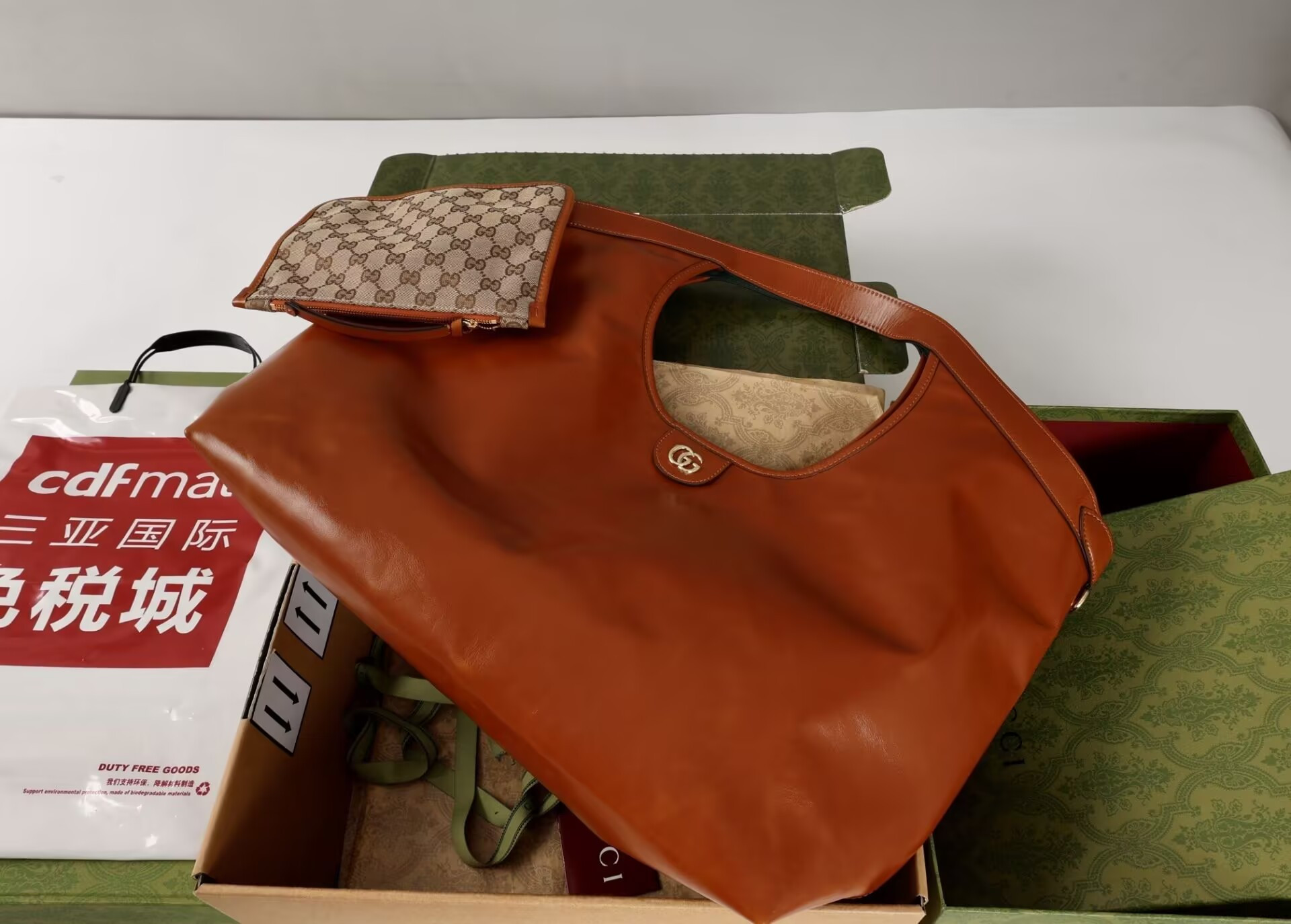 G*u*i large giglio shopper 42(60)x47x16cm