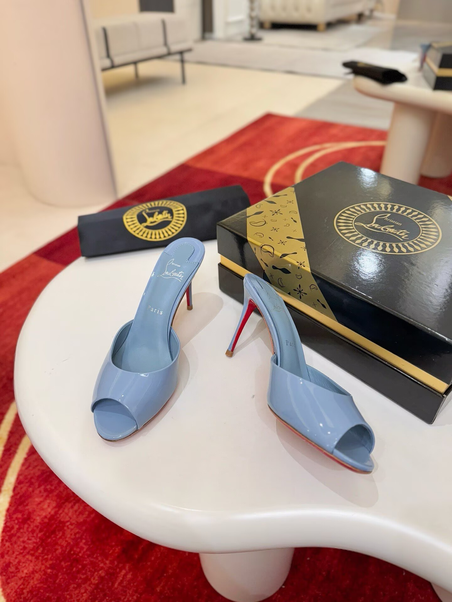 ua Ch**an louboutin me dolly mules