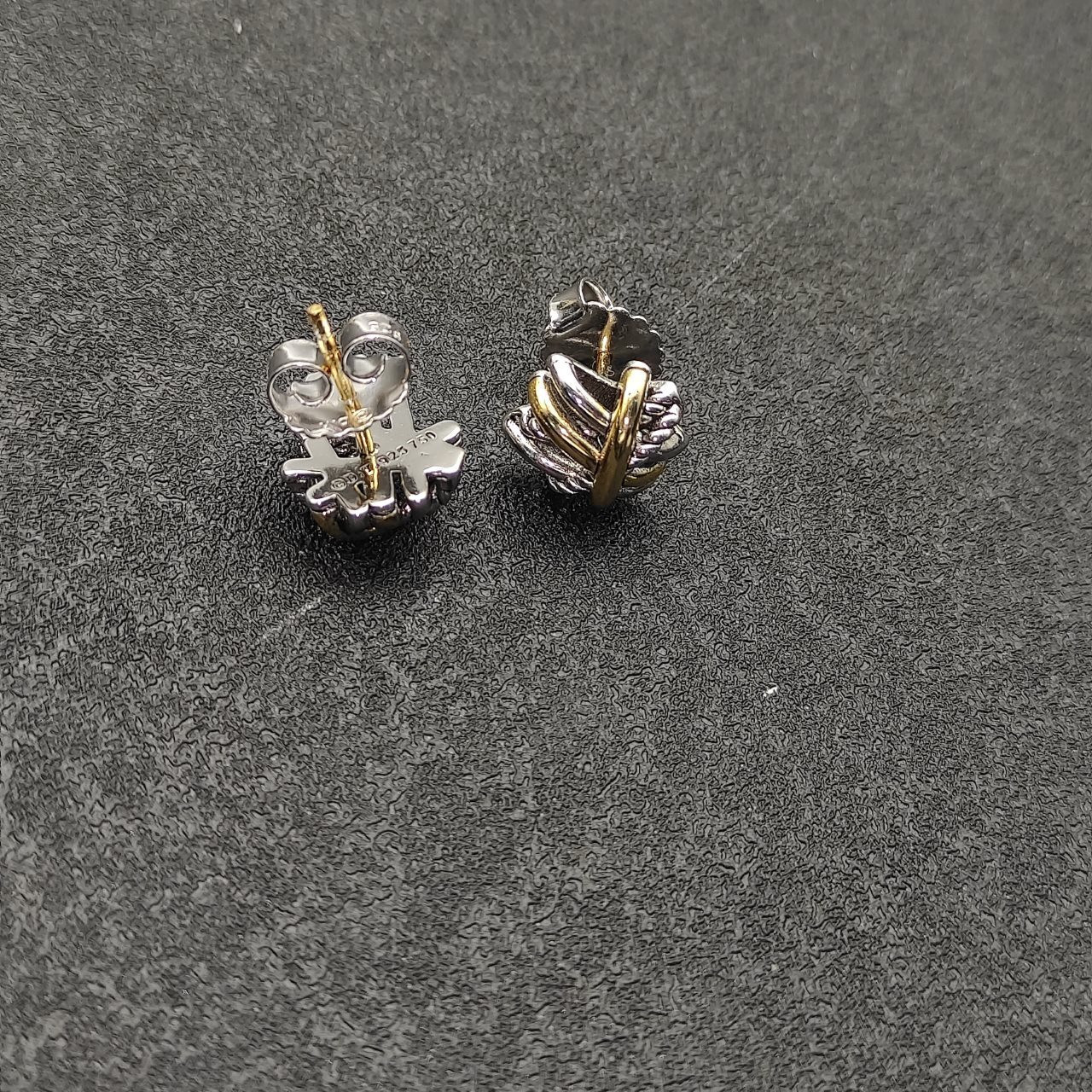 dau1d Yvrm*n 11mm earrings