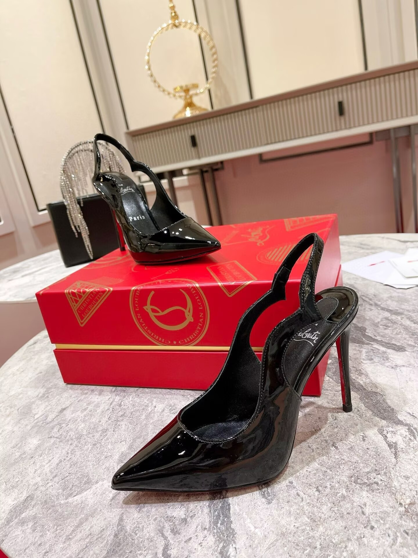 ua ch**an louboutin hot chick sling slingback pumps(cusT0mized, no exchange no return, about 15 days)