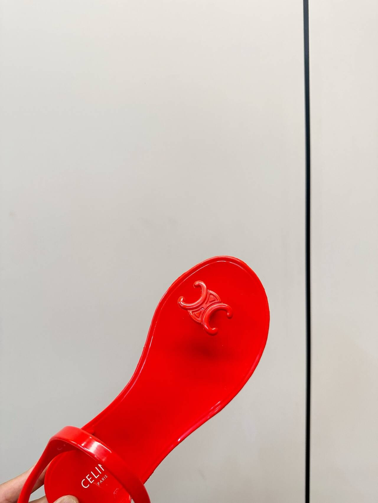 ua Ce**e jelly bay sandal