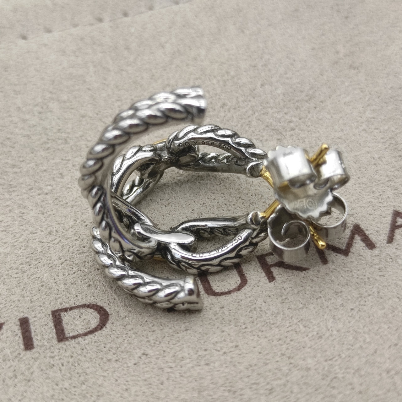 dau1d Yvrm*n twisted earrings(inner diameter about 1.5cm)