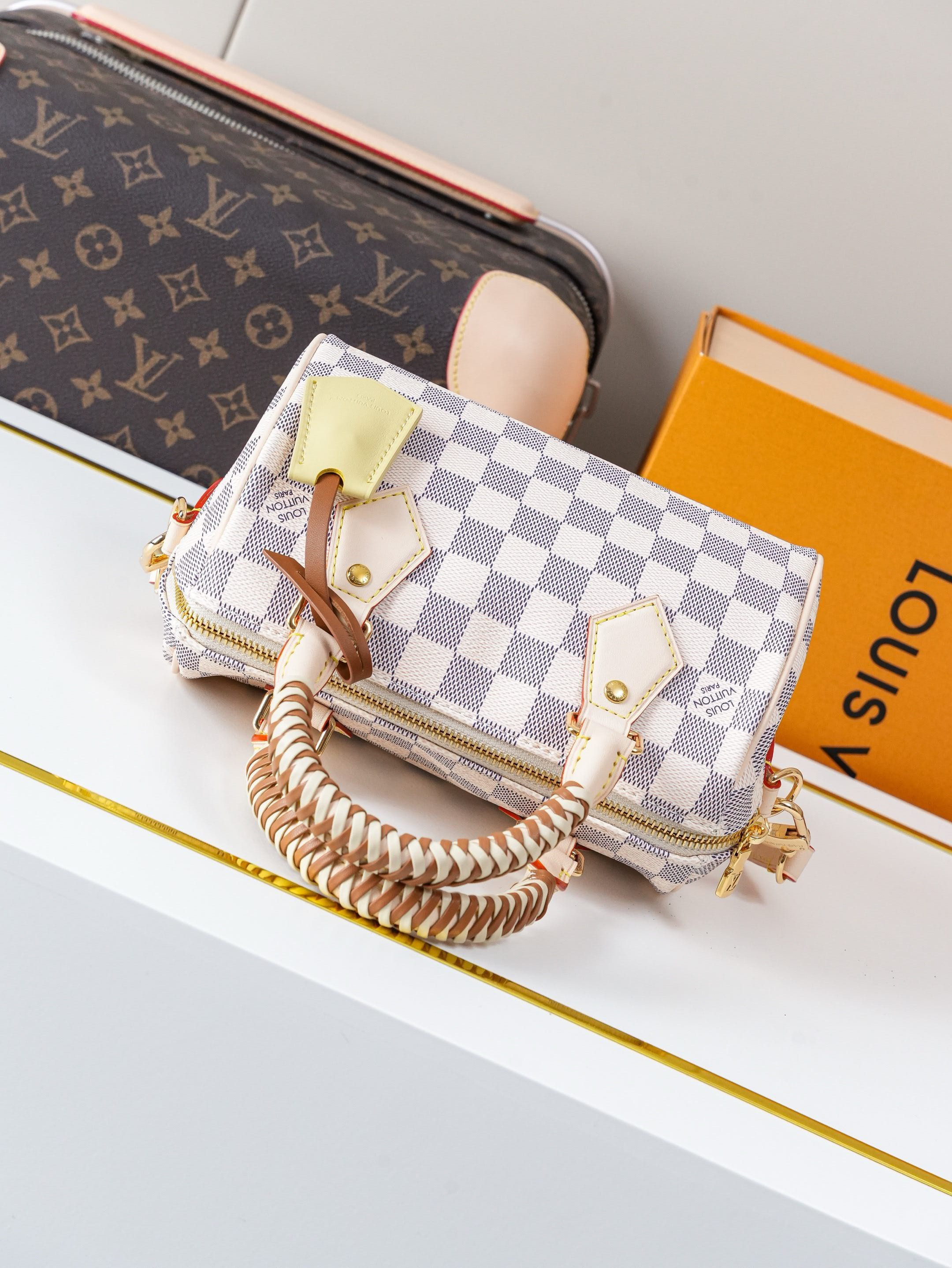 LV Speedy Bandoulière 20 N40950 20.5x13.5x12cm