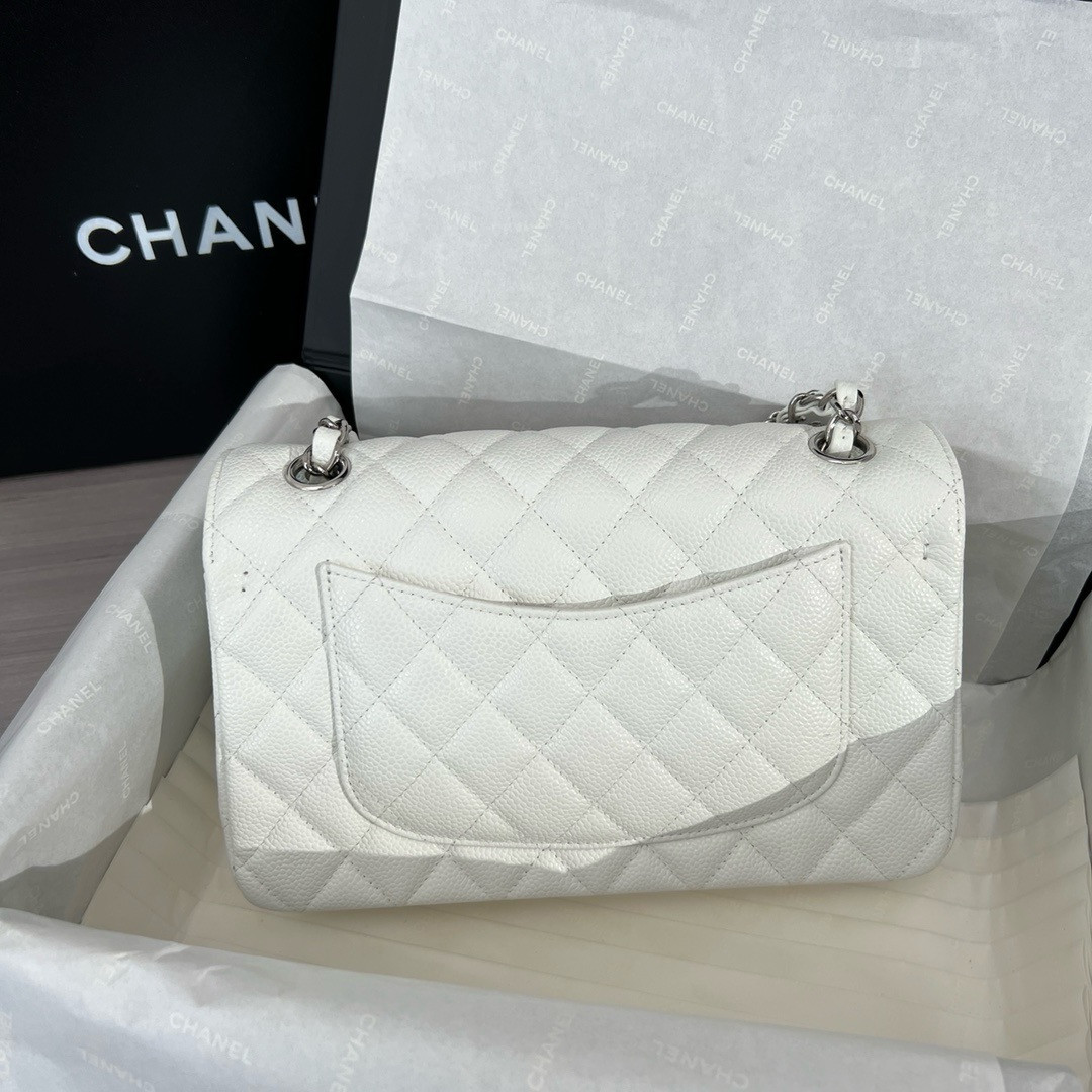 Ch*el CF medium size 25cm 6×9.9×2.5 in