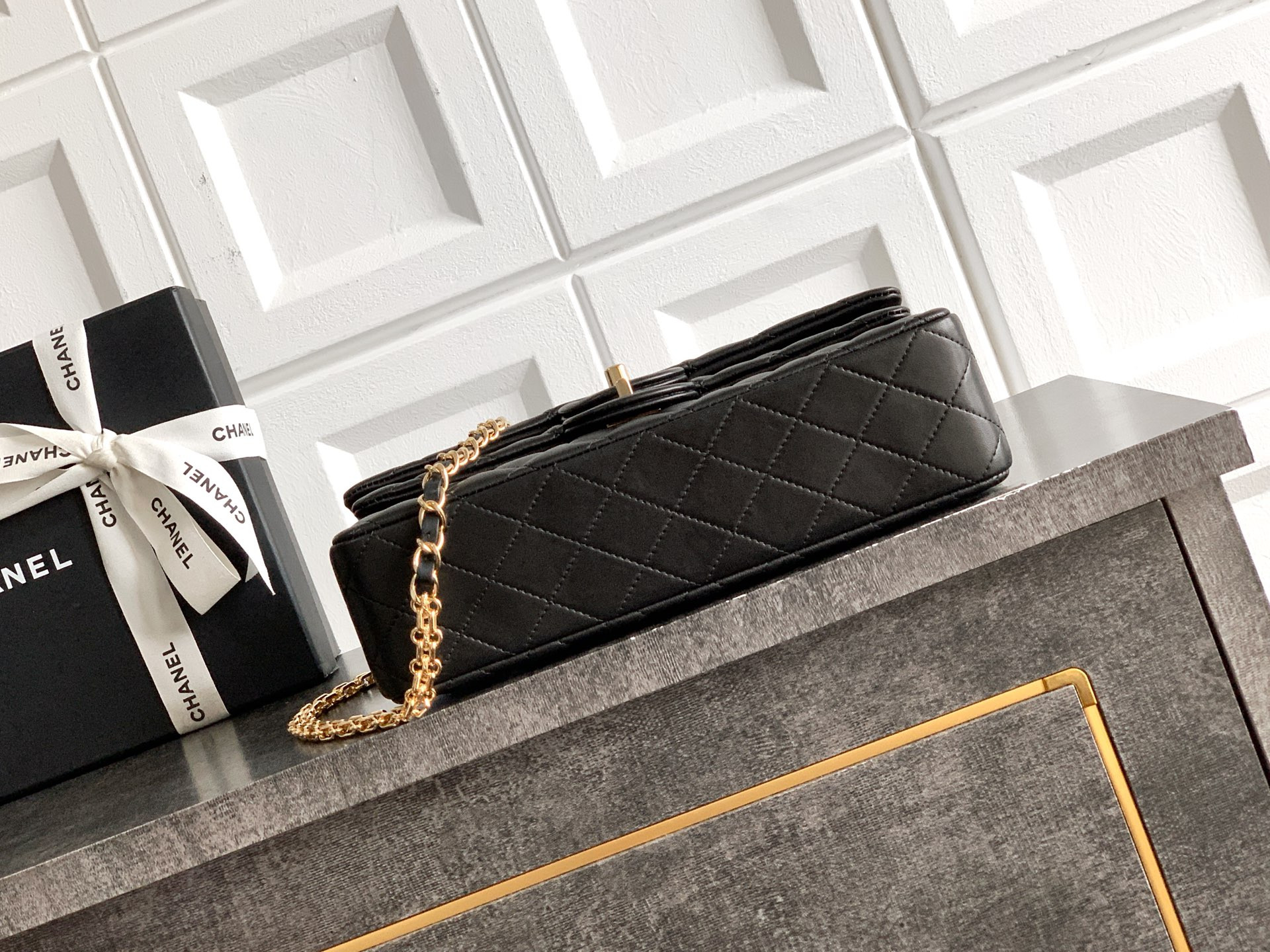 Ch*el flap handbag 25.5x15.5x6.5cm