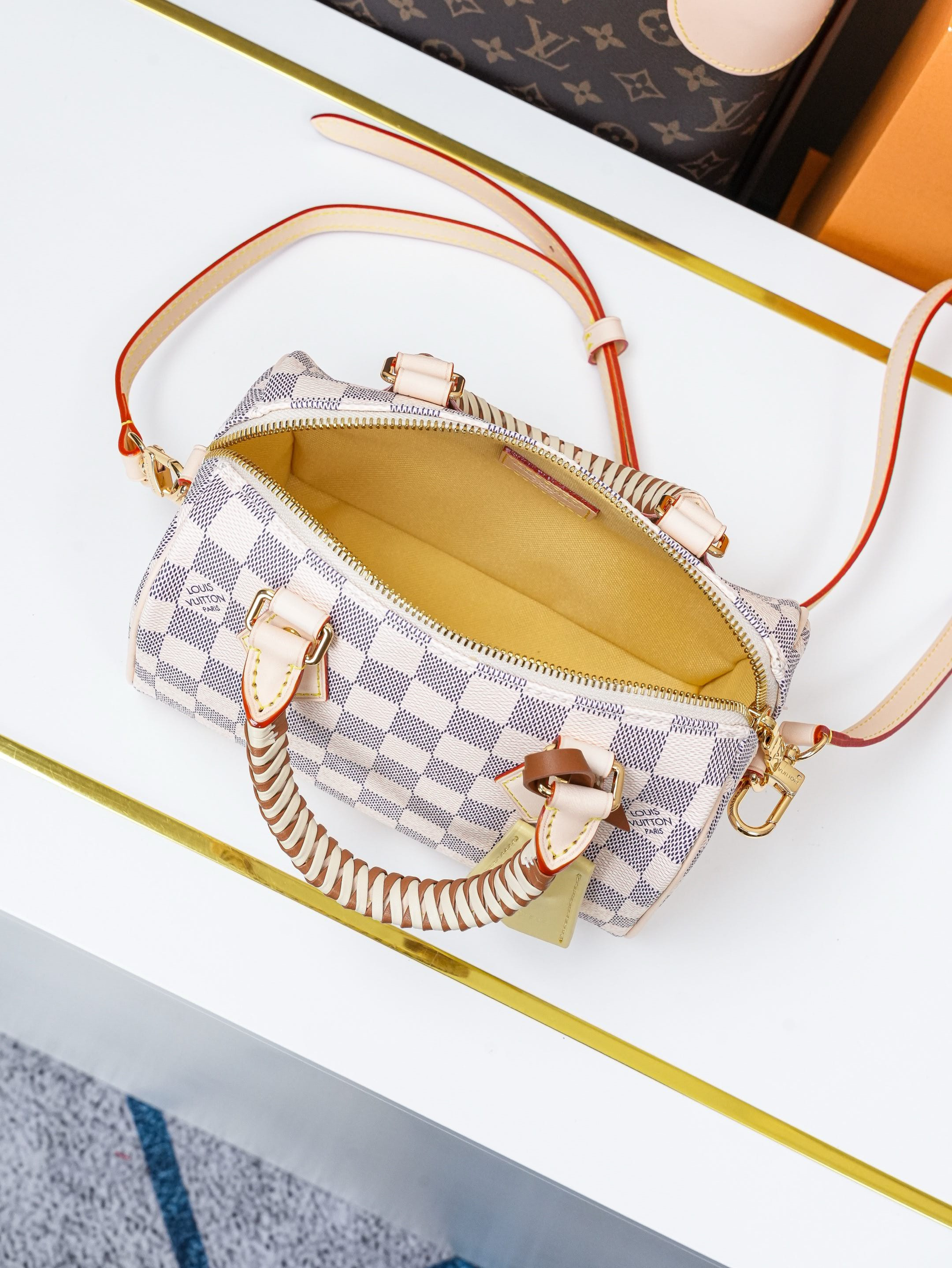 LV Speedy Bandoulière 20 N40950 20.5x13.5x12cm
