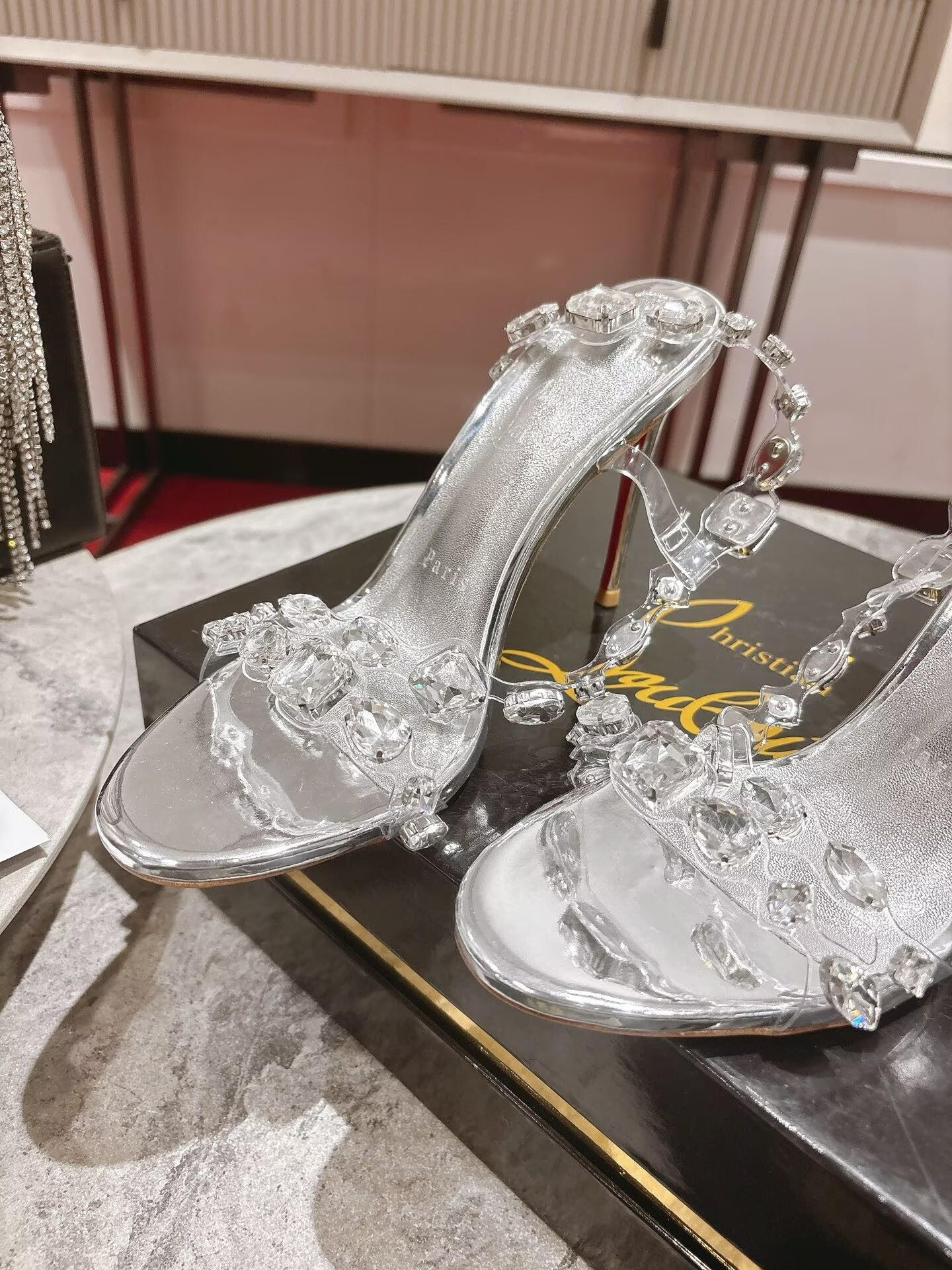 ua Ch**an louboutin rosalie jewel
