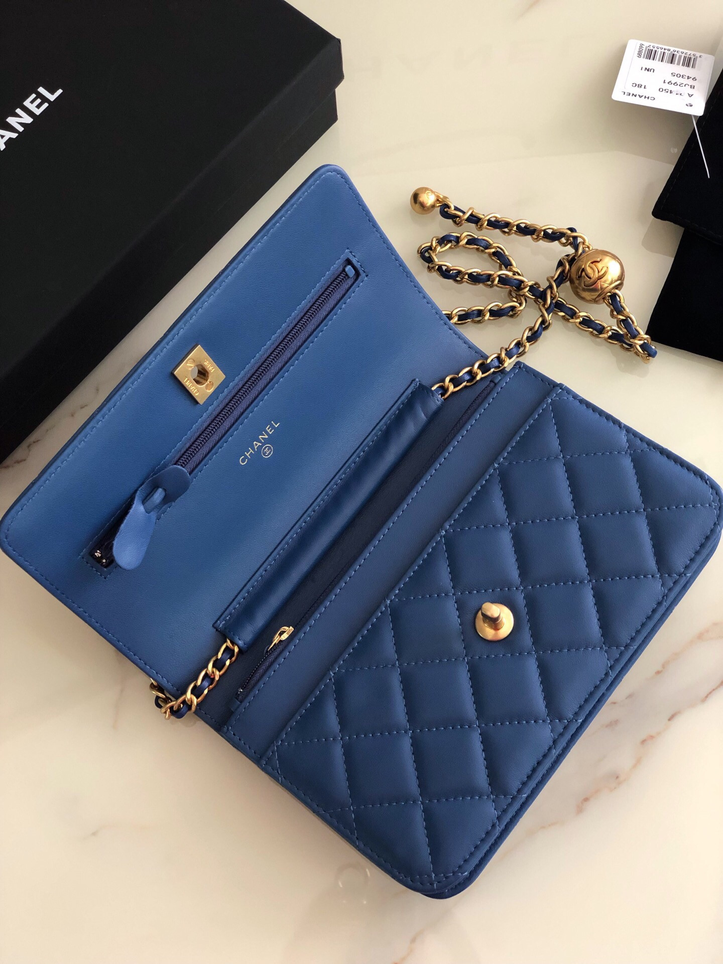 Ch*el woc wallet on chain 19cm