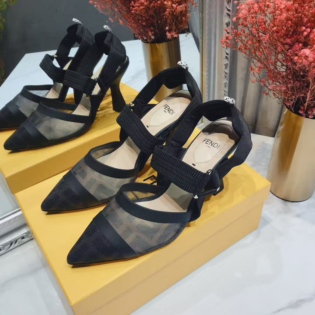 ua F**di colibri mesh slingback black pumps