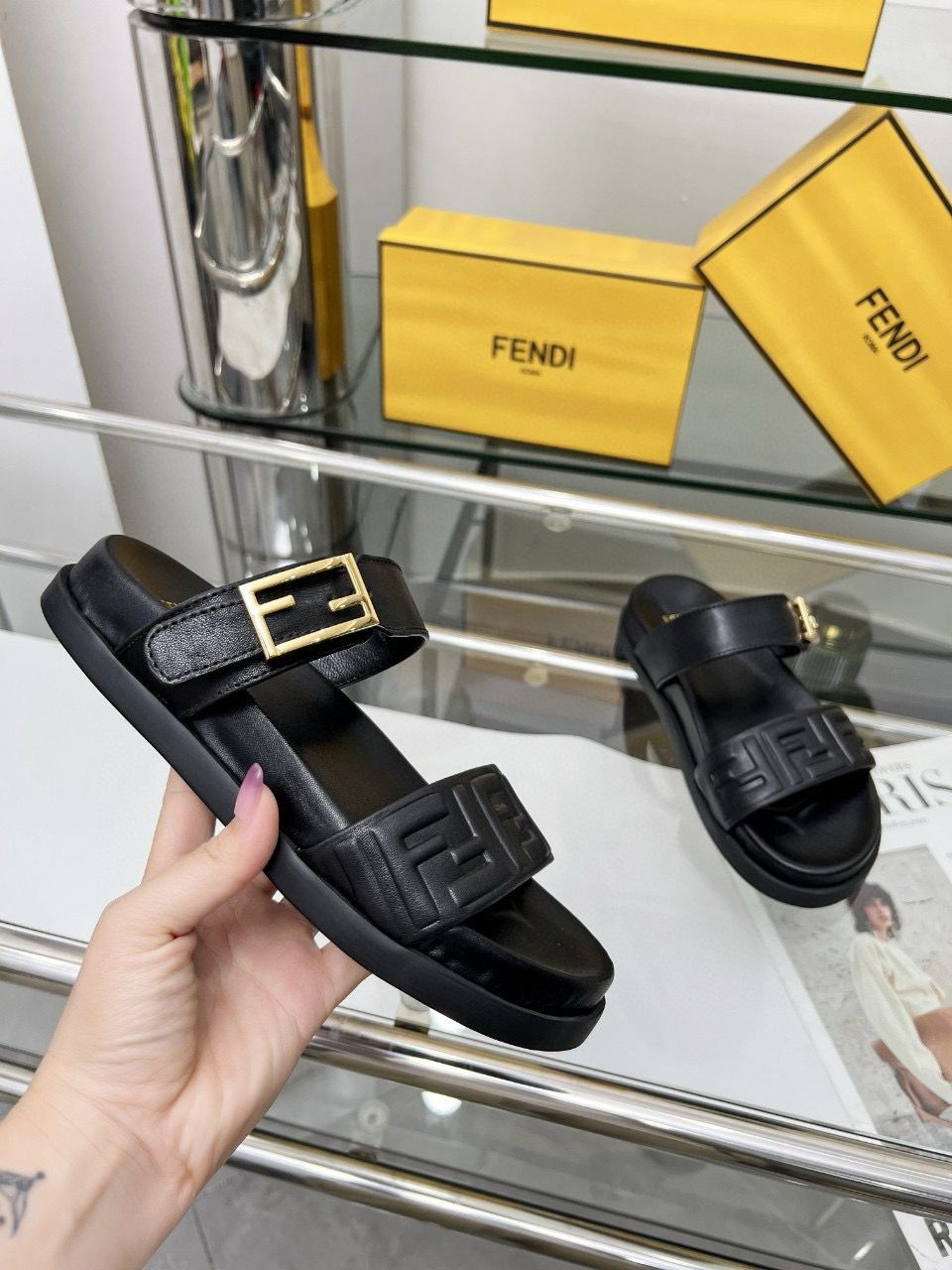 ua F**di feel ff double band sandal