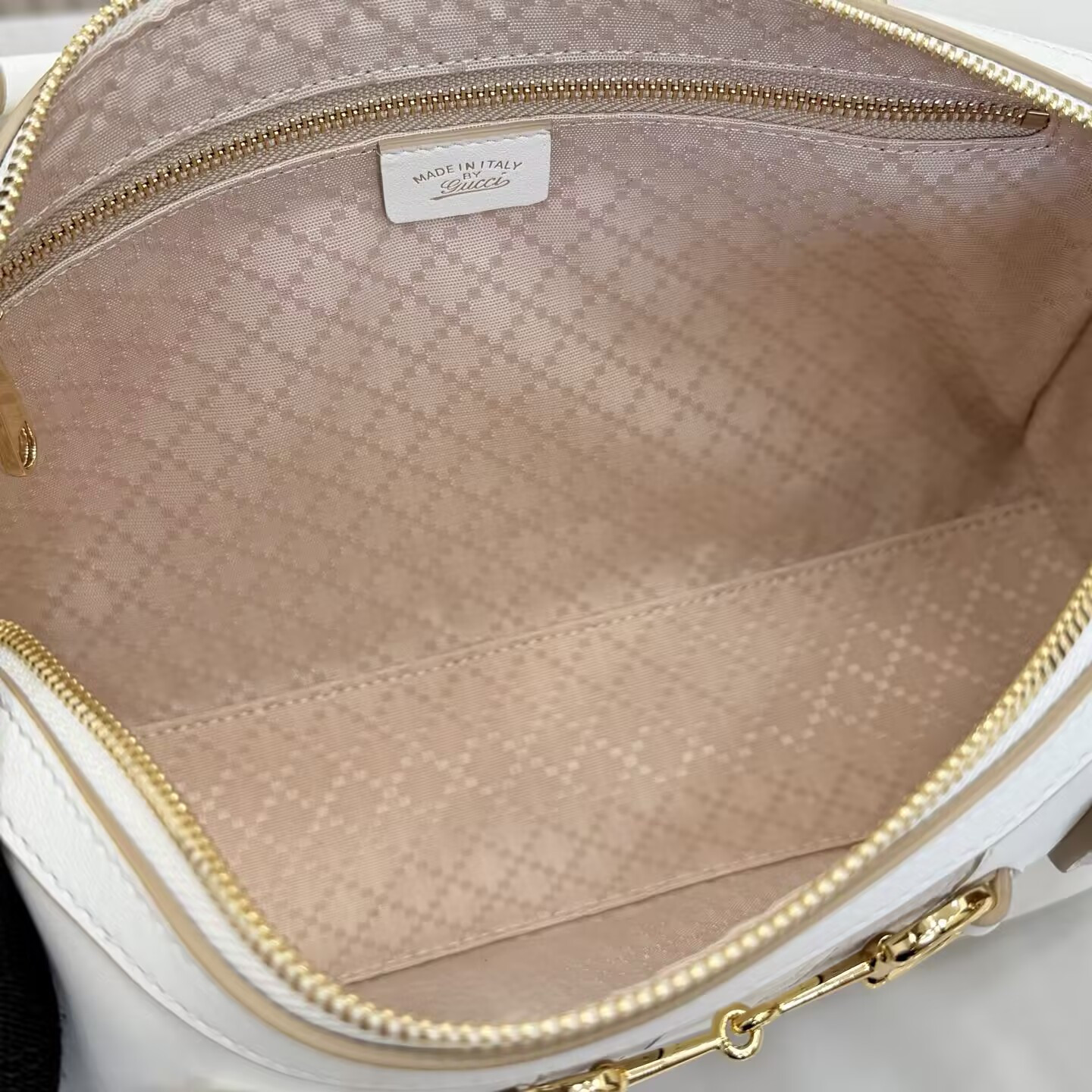 G*u*i borsetto medium boston bag 28x15x10cm