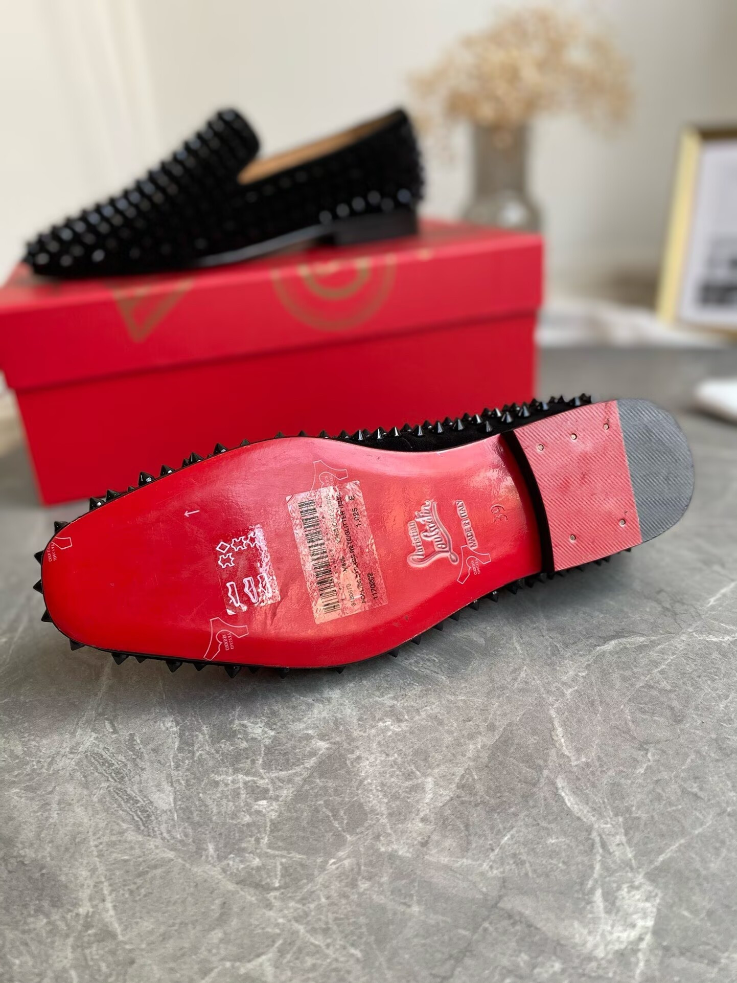 ua Ch**an louboutin loafers