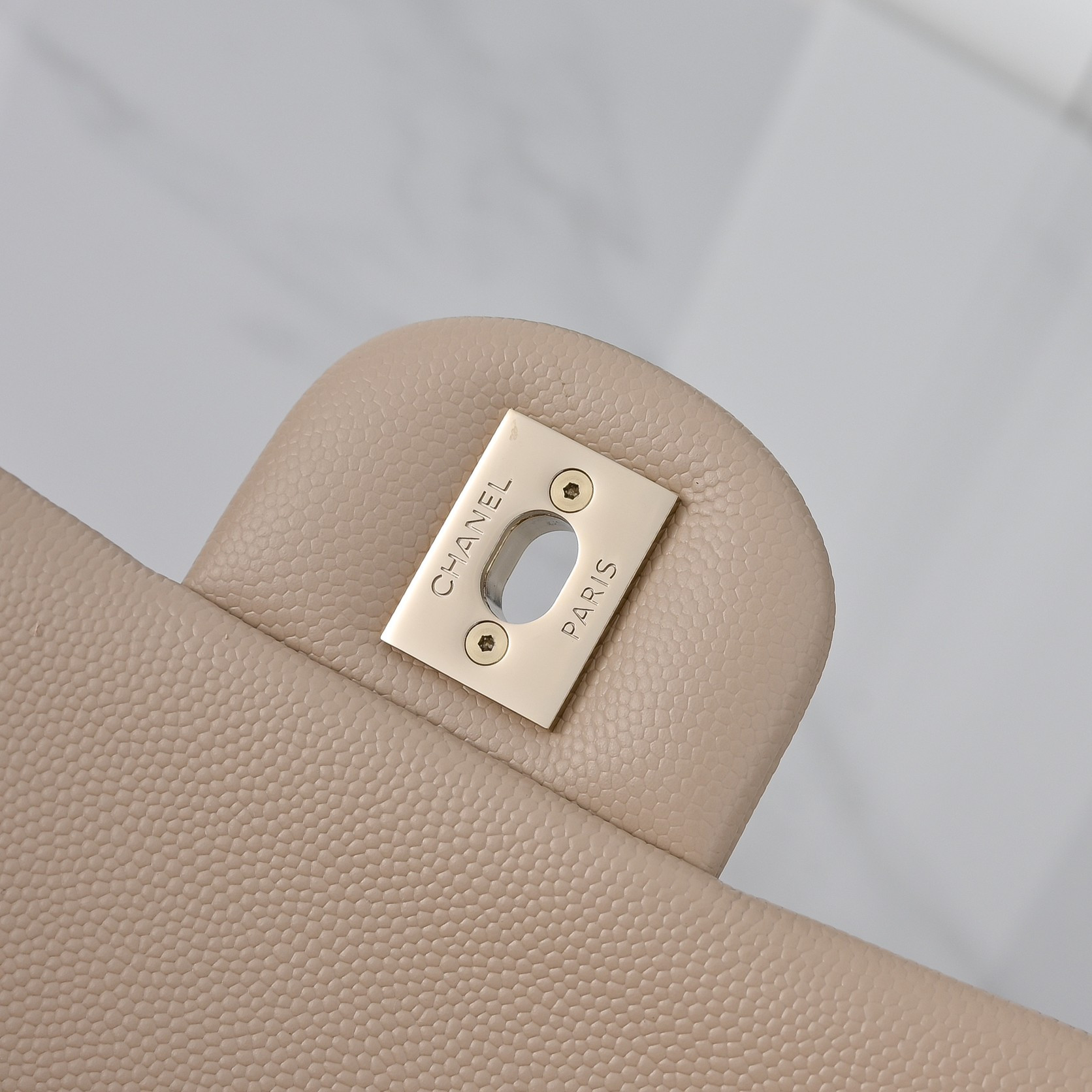 Ch*el classic flap milk tea caviar leather light gold hardware a01112 15.5x25.5x6.5cm