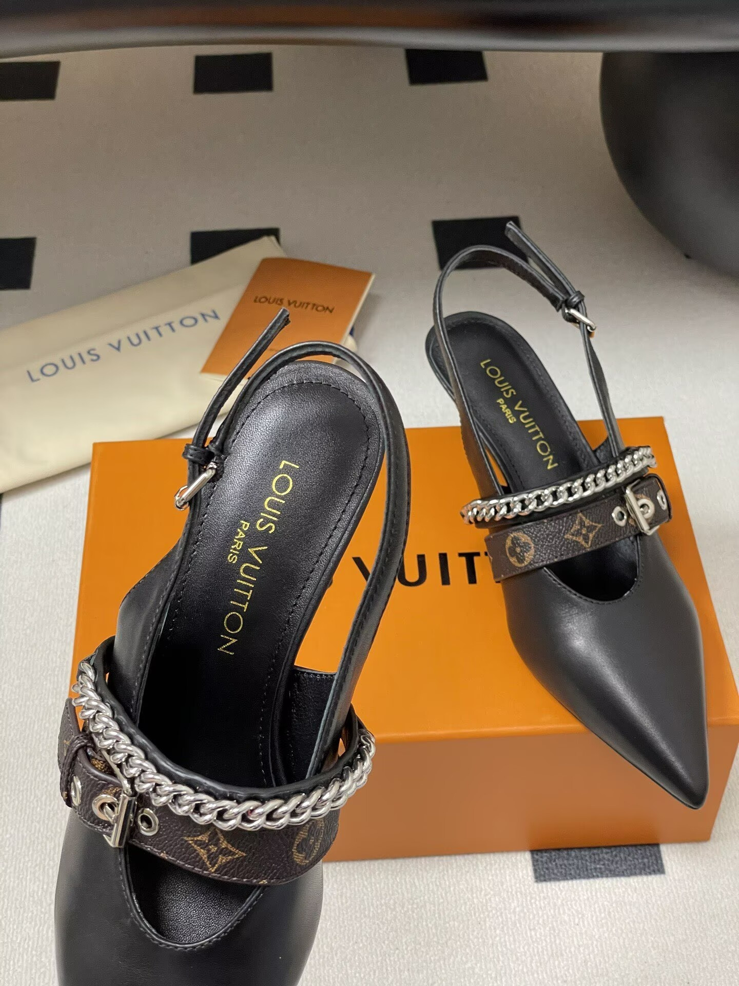 UA LV Vibe Slingback