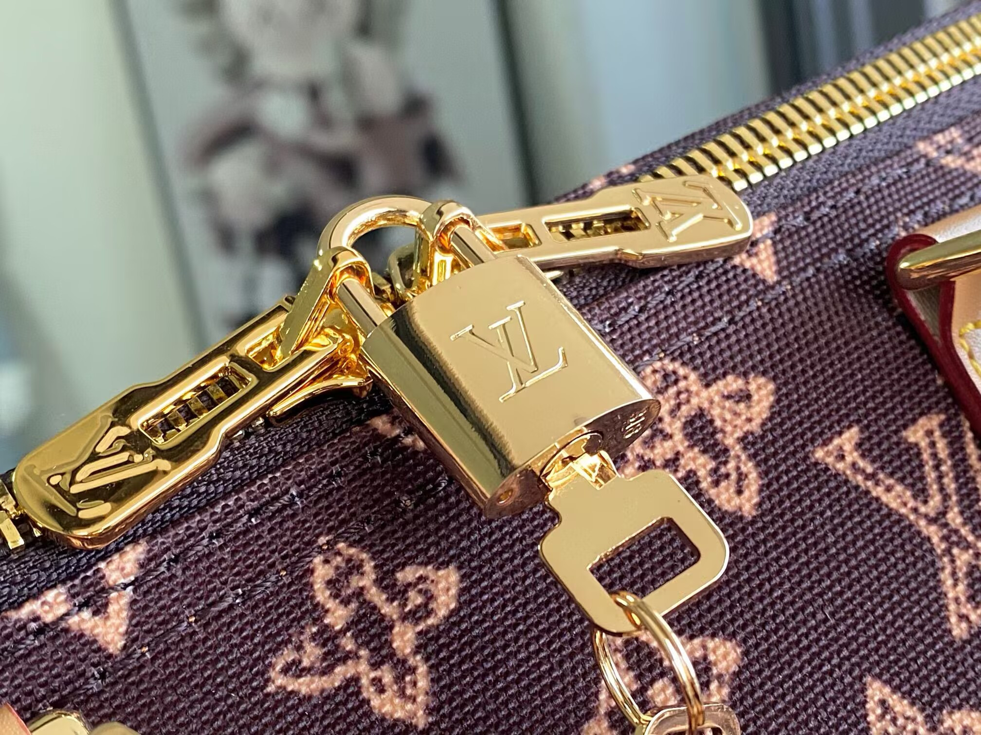 LV Keepall Trunk 45 M28339 27x45x20cm