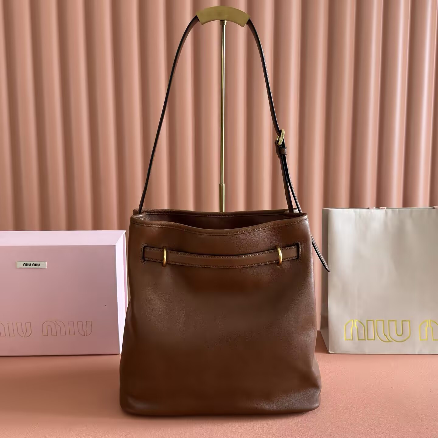 M1v M1v aventure nappa leather bucket bag 31x30x13cm