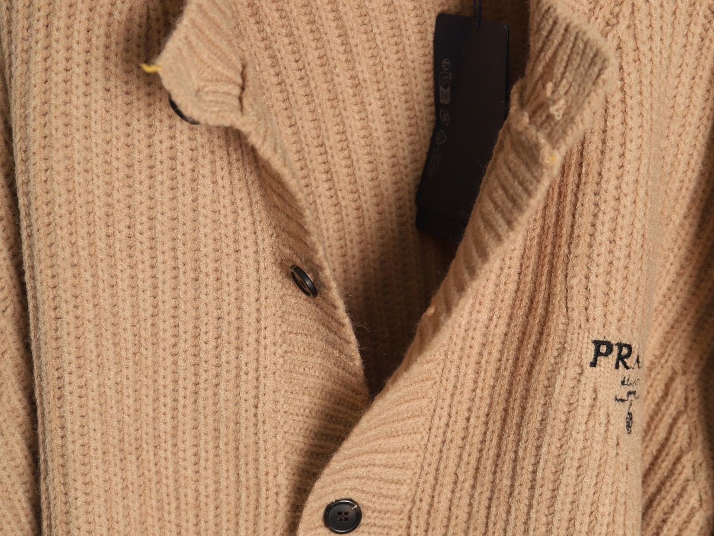 Pra*a cardigan sweaters