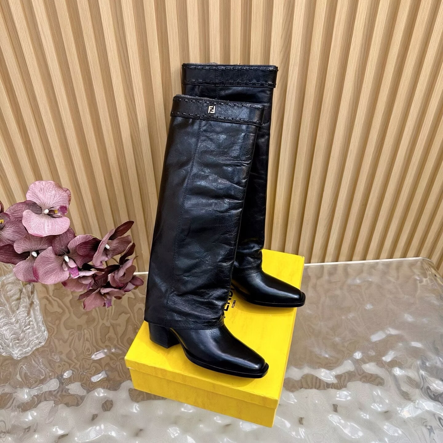 ua F**di boots